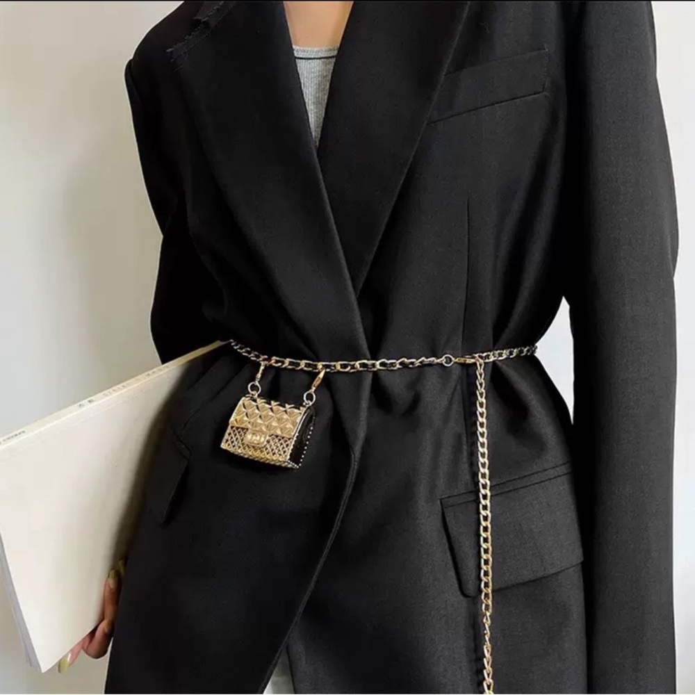 New Gold Waist Chain With Mini Quilted Bag Belt Trendy